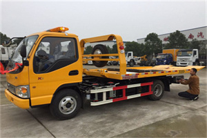 樟树哪里有拖车服务